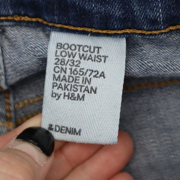 HM Pants Womens 28 Blue Denim Low Waist Boot Cut Flat Front Jeans Bottoms - Picture 3 of 16